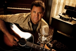 Vince_Gill_2013